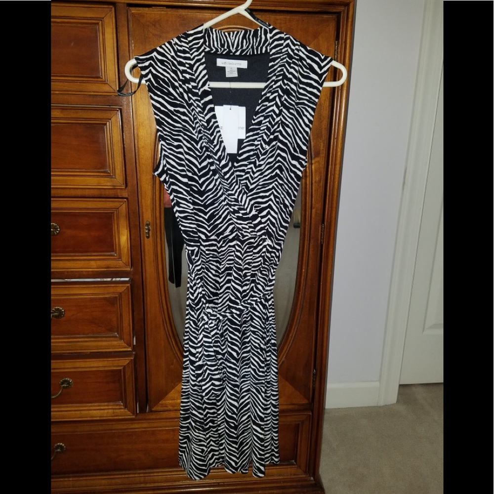 NWT LIZ CLAIBORNE FAUX WRAP DRESS